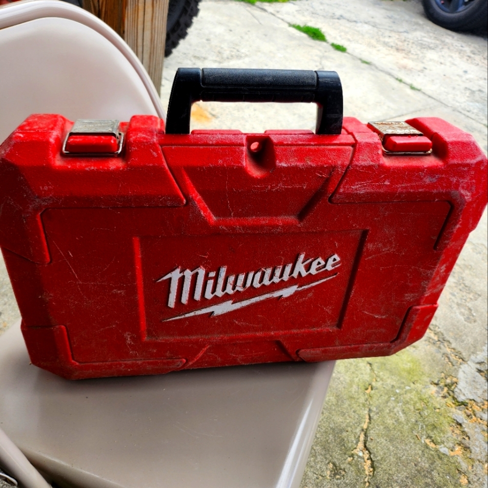 Milwaukee 5262-21 8 Amp Corded 1 in. SDS D-Handle Rotary Hammer
